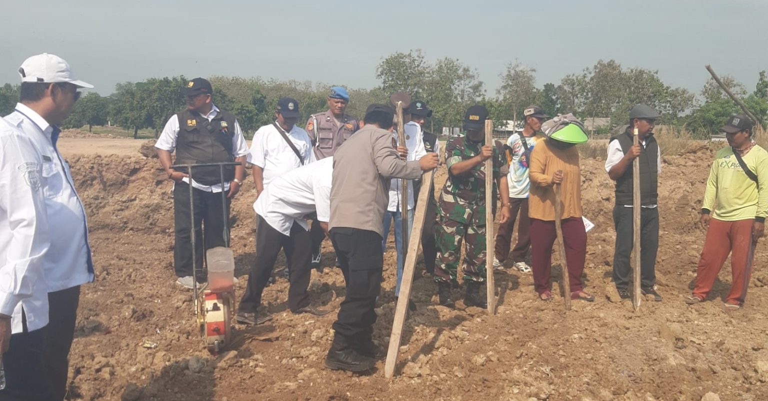 Launching Penanaman Jagung di Desa Tunggul Payung, Dorong Kemandirian Pangan Warga